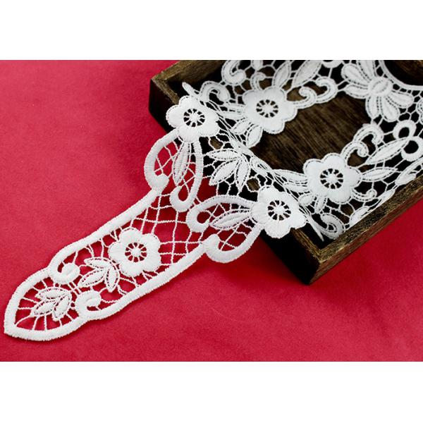 レトロの長い化学薬品の国民の衣裳の布のための自由な花のレースつばのアップリケ