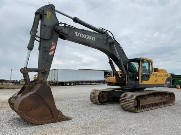 Coreia Excavadora Volvo Usada para venda EC4608 Máquinas Jindongyu
