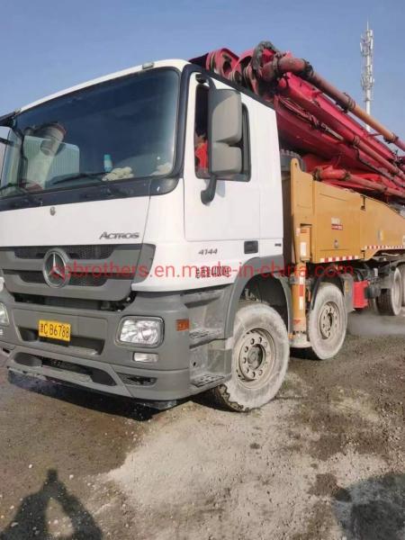 125/180 M3/H Max.Théorie de sortie pompe à béton haute/faible pression pour le mélange d'équipements lourds