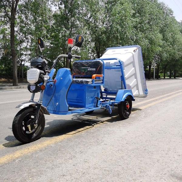 Four barrels of community property garbage cans transfer electric cleaning car strong power