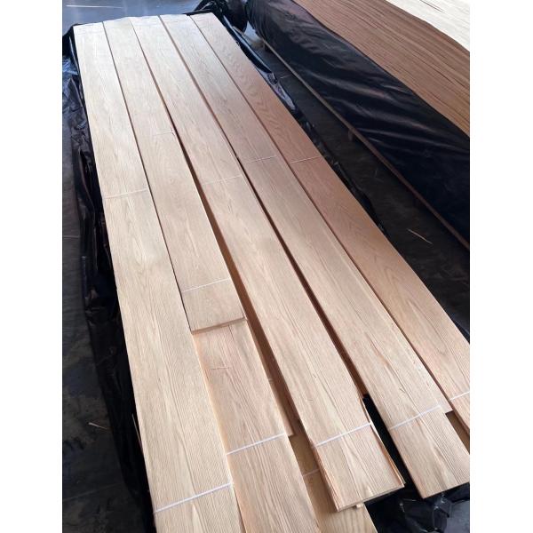 Фабрика Продажа натуральный белый дубовый фанера 0,3 мм 0,5 мм 1 мм Мебельный шкаф Двери Стены Декоративный деревянный фанера