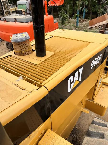 Chargeur à roues d'occasion Cat 966f à vendre