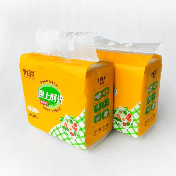 Bamboo Pulp 2-Ply Facial Tissue Soft Home Use Hanging Tissue Paper for Comfort and Style