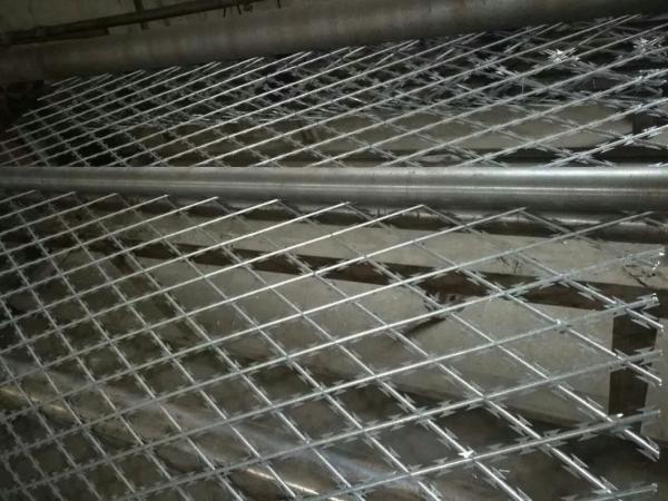 High Security Razor Wire Fence Welding Mesh 50mm*50mm