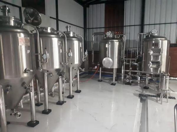 200 litros sistema da erva-benta da cerveja do equipamento da fabricação de cerveja de cerveja com aquecimento do fogo direto