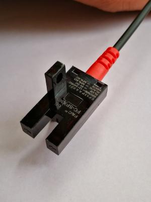 24Vdc entalhou o sensor ótico 5mm que detectam 4 fios T-deu forma ao micro fotosensor