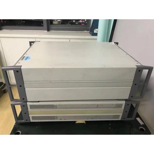 Fluke 5720A Precision Multifunction Calibrator with Wideband Output and Five-Function Calibration up to 30 MHz AC Bandwidth