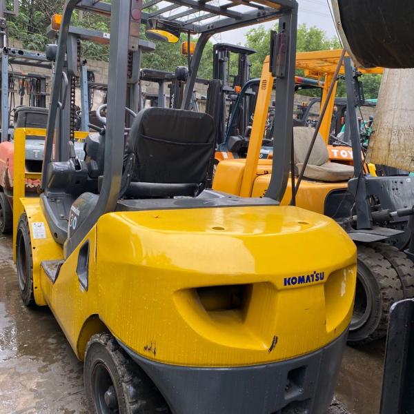 4300 кг Вес использованный Komatsu FD30 вилочная погрузка для Японии FD30 FD50 FD70 FD100 FD150 FD200
