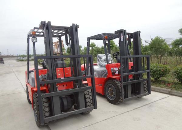 Automatic Transmission Power Lift Forklift , Industrial Pallet Handling Equipment