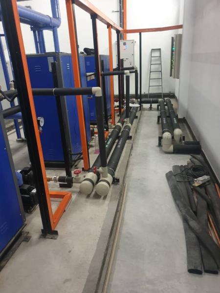 3 units  45 kW water to water heat pumps