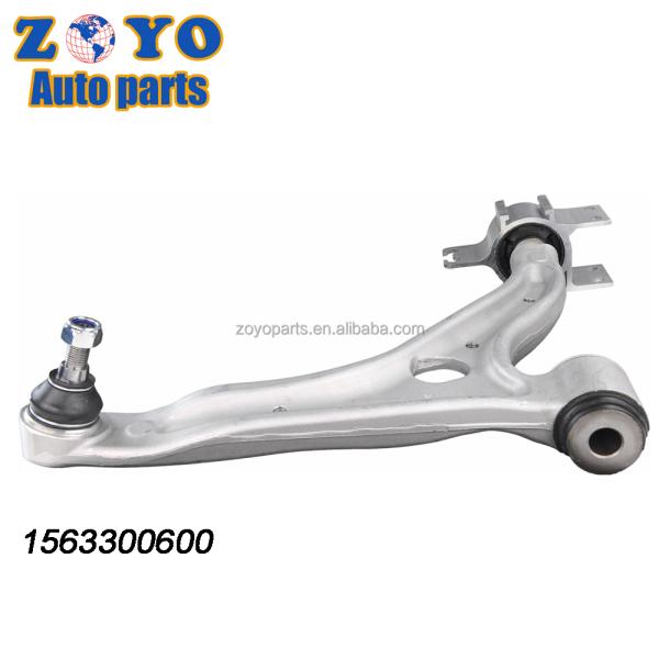 Las partes de la suspensión automática para Mercedes-Benz CLA250 2013-2018 Brazo de control delantero derecho