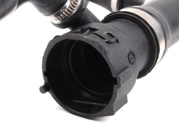 17127526856 Radiator Coolant Hose Pressure Resistant For Engine Cooling Radiator