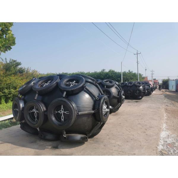 Artículo marino neumático natural modificado para requisitos particulares de la defensa con la red de la cadena y del neumático
