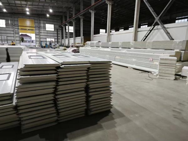 Alumínio Ligação Elétrica Durável Deslizante Porteira de Garagem Seccional Porteira de Garagem Seccional