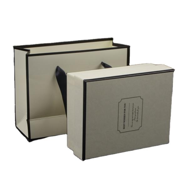 Tamaños personalizados Levante la tapa de papel de color caja de embalaje de ropa con el logotipo del cliente