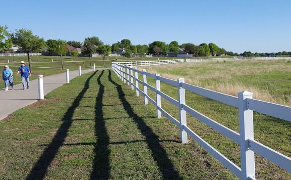 Lightweight White Fiberglass Fence Panel Weather Resistant For Home Safety