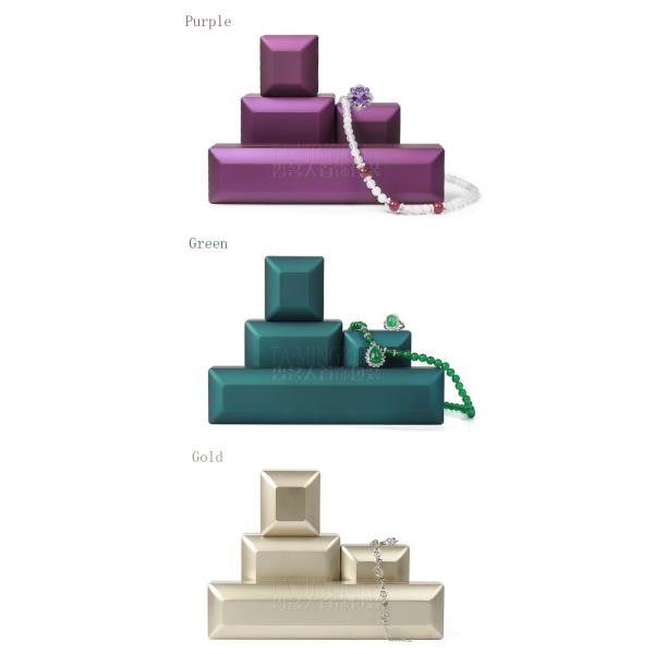 Caja de embalaje de anillos de joyería de acabado de piano blanco iluminado con LED con pintura para hornear y revestimiento de flanelleta