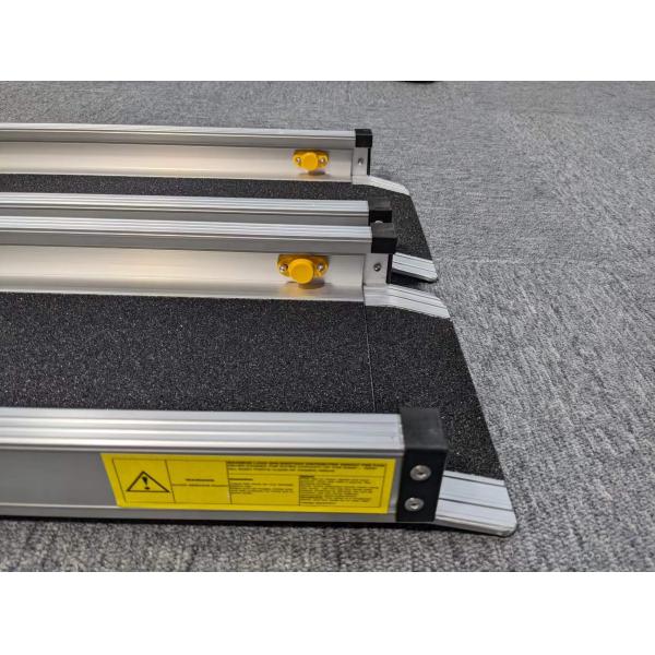 Contemporary Design Style Portable Folding Wheelchair Ramp with Aluminum Material