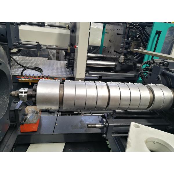 Пластиковая машина впрыски шлема безопасности автоматическая отливая в форму с системой сервопривода