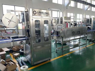 Máquina de etiquetas automática carbonatada da luva do psiquiatra da garrafa DE VIDRO do ANIMAL DE ESTIMAÇÃO de /juice 200 BPM da bebida