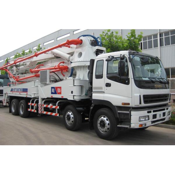 Sinotruk Howo 8x4 Concrete Pump Truck Euro 2 With 5000mm Wheelbase