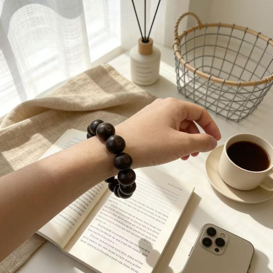 Traditional Sandalwood Mala Bracelet Medicine Ingredients For Clearing Heat