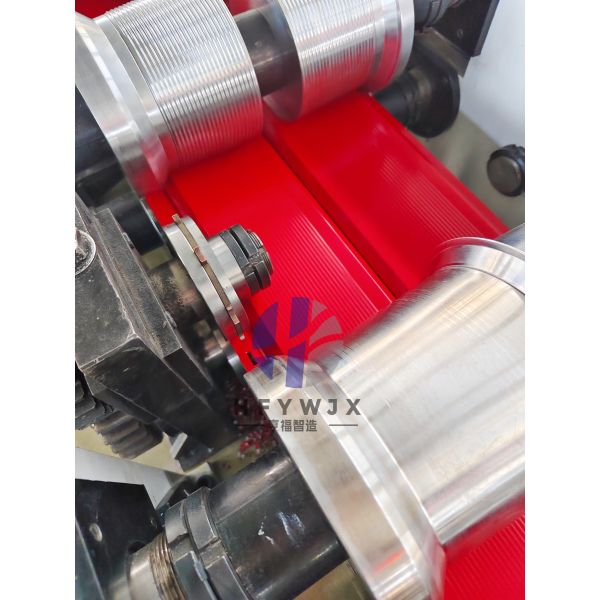 PLC Control Wall Panel Manufacturing Equipment 30 Rows For Metal Cladding Sheets