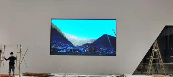 1920HZ  Advertising LED Displays Indoor P4 Display Multimedia Large Electronic Screen