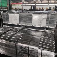 Envases galvanizados con torno de alta costilla para pisos de hormigón de 0,45 m x 2 m