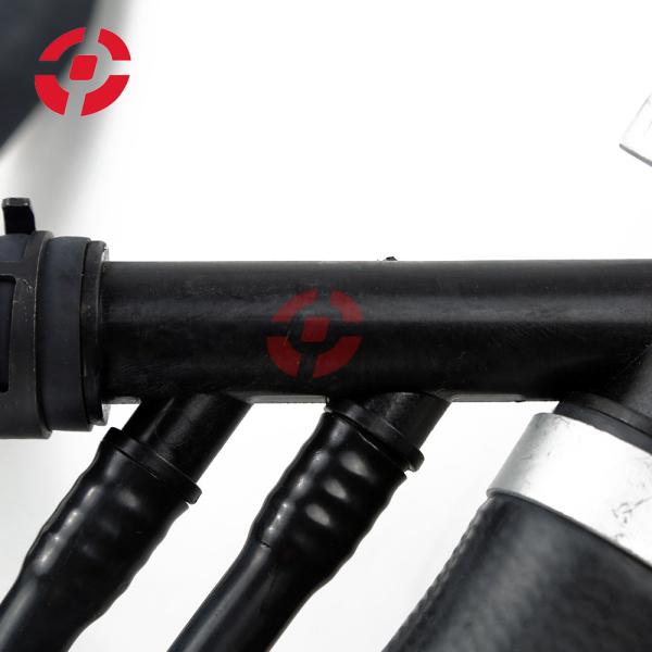 LR050854 Montaje de tuberías de radiadores de motores de automóviles