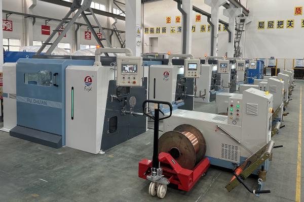 Advanced Electronic Pitches Double Twist Buncher Stranding Machine For Fit Wire