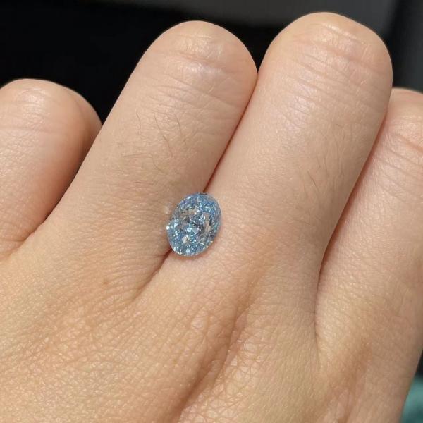VVS1-VS2 Diamond Cultivated Diamonds fraco oval azul 10 Mohs