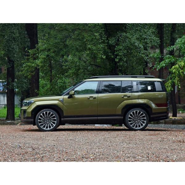 Shengda Fuel Beijing Hyundai Santafe Car Panoranic Sunroof Midsize SUV 2.0T 230hp 6 Seater Left Hand Drive