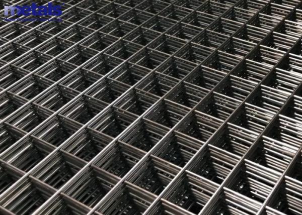 Galvanized Welded Wire Mesh 1.2 to 2 Square Hole 3'x100m for Construction