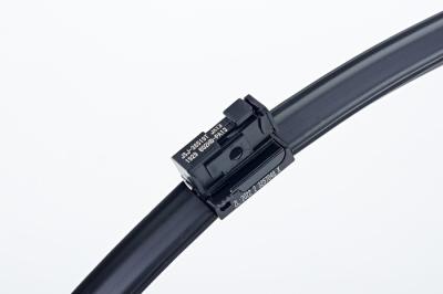 Limpadores de automóveis de silicone preto natural para todas as estações