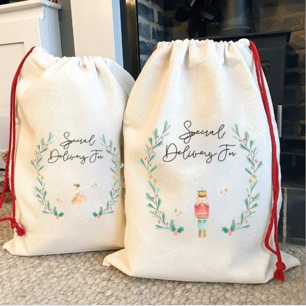 Customized Color Sublimation Christmas Drawstring Bag for Customized Gift Wrapping