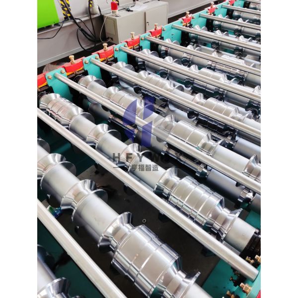 1000 Type High Speed 13 Row Trapezoidal Roll Forming Machine With 12-15M/Min Forming Speed