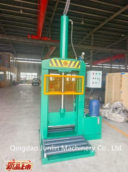 Machine de coupe hydraulique de caoutchouc puissante