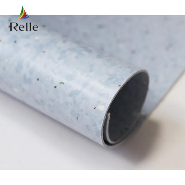 Plancher en vinyle de style moderne pour les zones à fort trafic dans les bureaux Hôpitaux et écoles