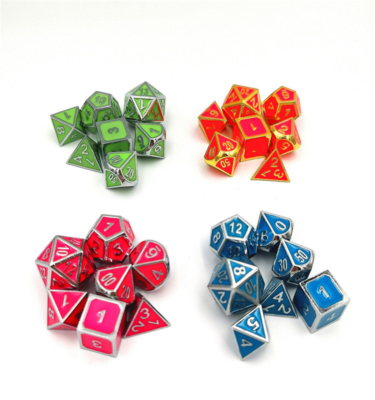 Wholesale Glow-in-Dark Zinc Alloy Metal Dice Set Customizable Polyhedral DND Dice for Role Playing Games