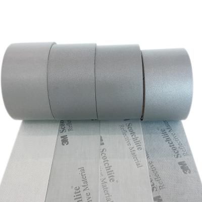 Como a fita de  Sewing Reflective Fabric para carros de bombeiros listre o rolo reflexivo de prata 500cd/1X da fita