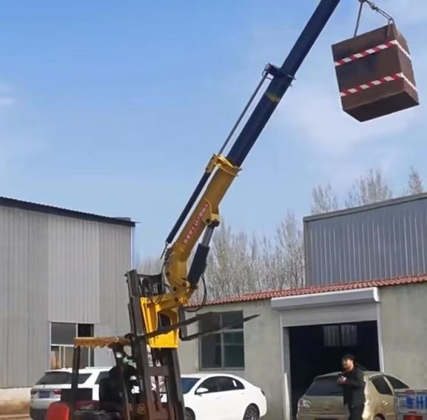 Diesel All Terrain Forklift with 2 Stage/3 Stage Mast and Telescopic Handler Crane Arm