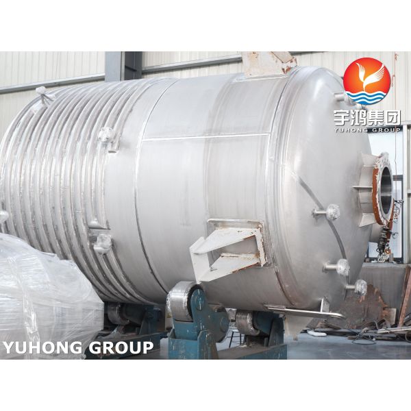 ASME U Stamp Certified Jacketed Reactor Vessel in SA516 Gr.70 Carbon Steel with Agitator for Mixing