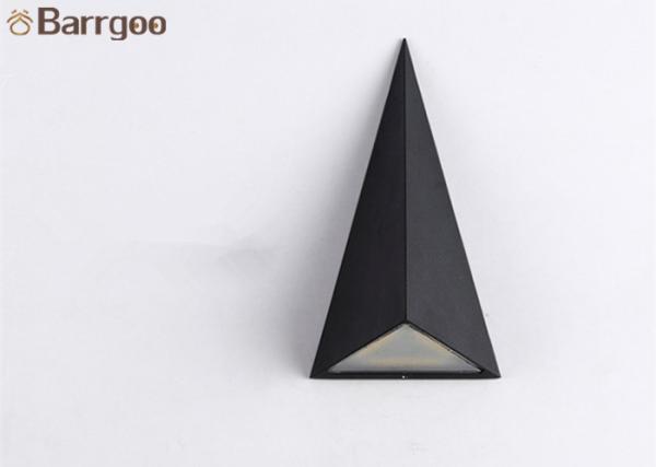9W Triangle Waterproof LED Wall Mounted Light For Interior Exterior Usage