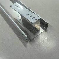 Sécurité des plateaux de câbles en acier inoxydable pour des solutions rationalisées de gestion des câbles