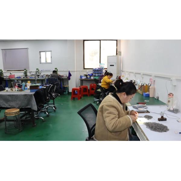 Shenzhen Hongti Jewelry Co., Ltd.