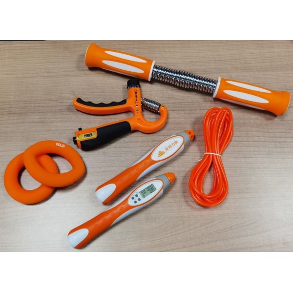 Five Finger Strengthener Handle Fitness Strength Exercise Portable Metal Silicone Arm Exercise Customized Logo