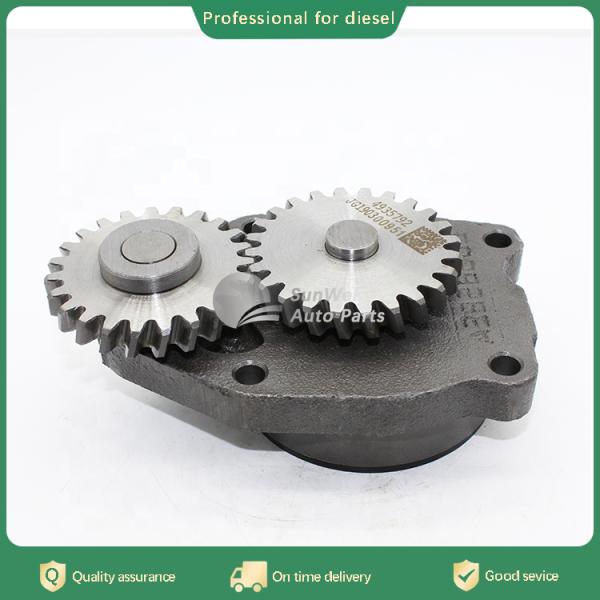 Genuine 6BT diesel engine parts lubrication Oil pump 1011N-010-A2