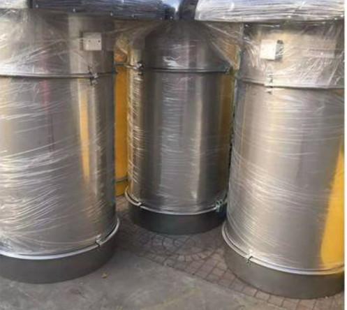 ar puro que descarrega o coletor de poeira industrial do ISO