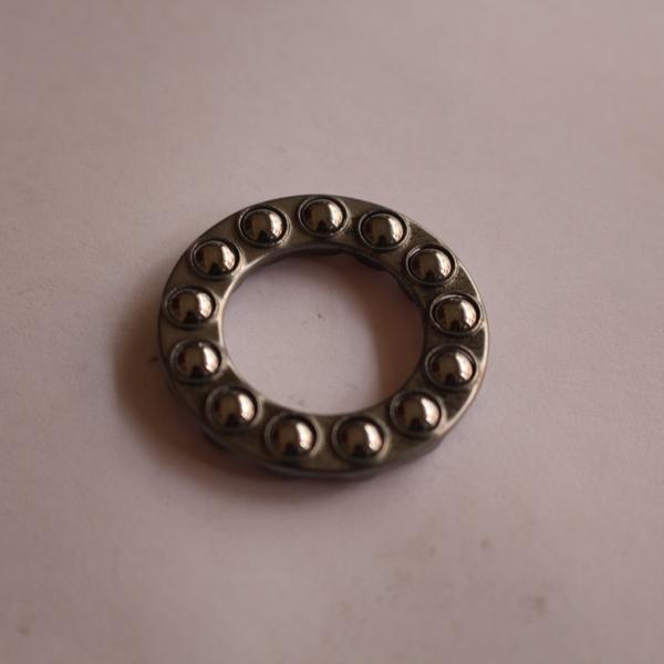 Chrome steel GCr15 Cylindrical Roller Thrust Bearing 51101 , high precision